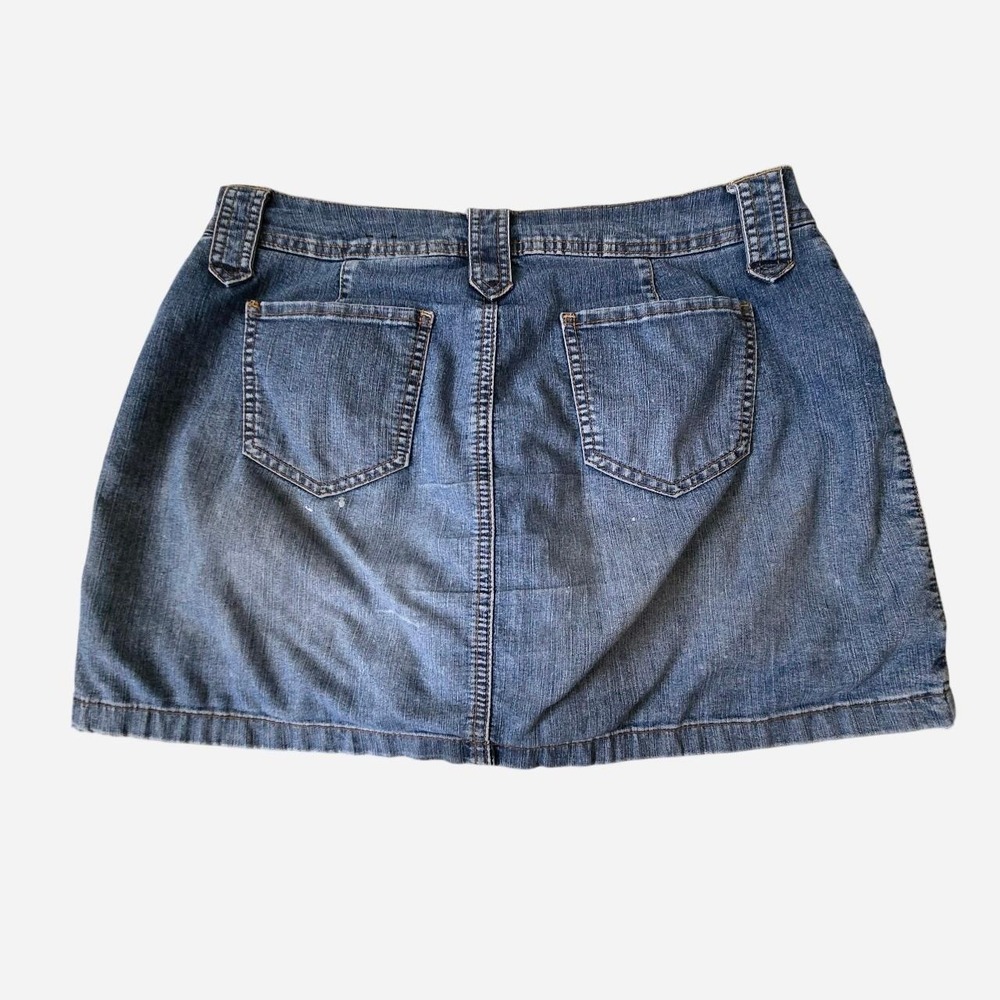 Y2k mini jean skirt skort. - Picture 5 of 7